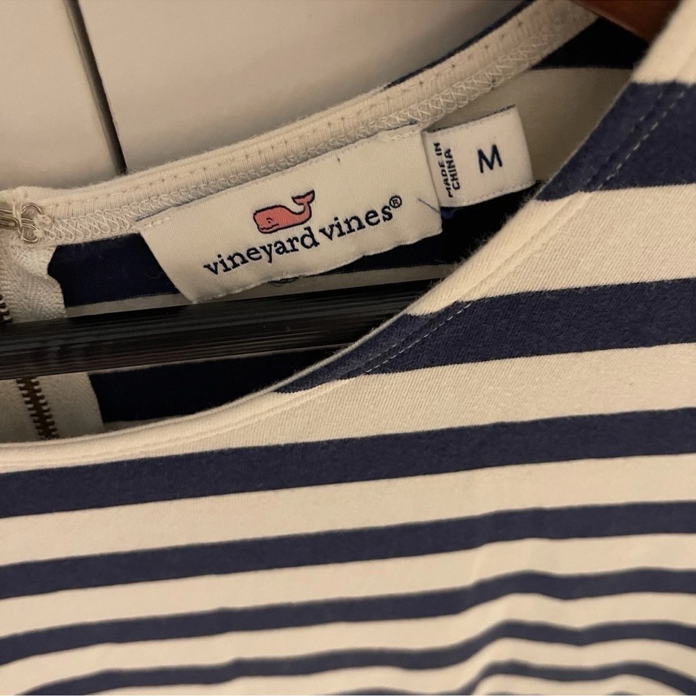 Vineyard Vines Women’s Short Sleeved Navy Striped Dress Medium - Picture 4 of 5